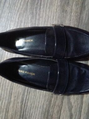 Marc Fisher Men’s Black Leather Penny Loafers